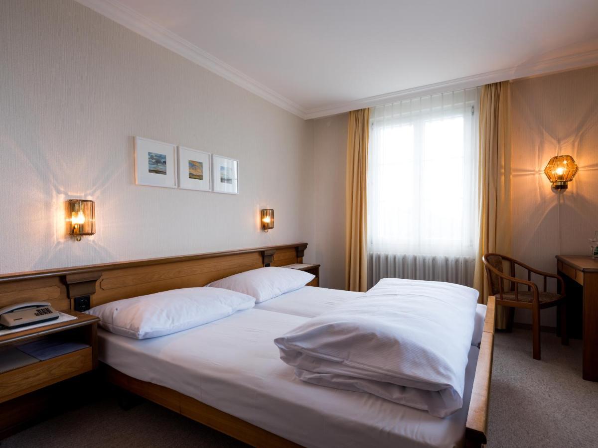 Landgasthof Hotel Menzberg Exterior photo